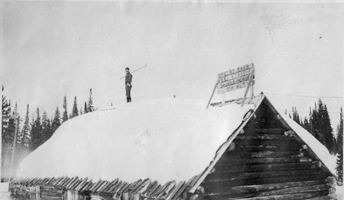 Green's Stables 1918