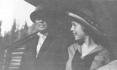 Leoline's last visit to Balsam Hill Cabin Leoline and Elizabeth